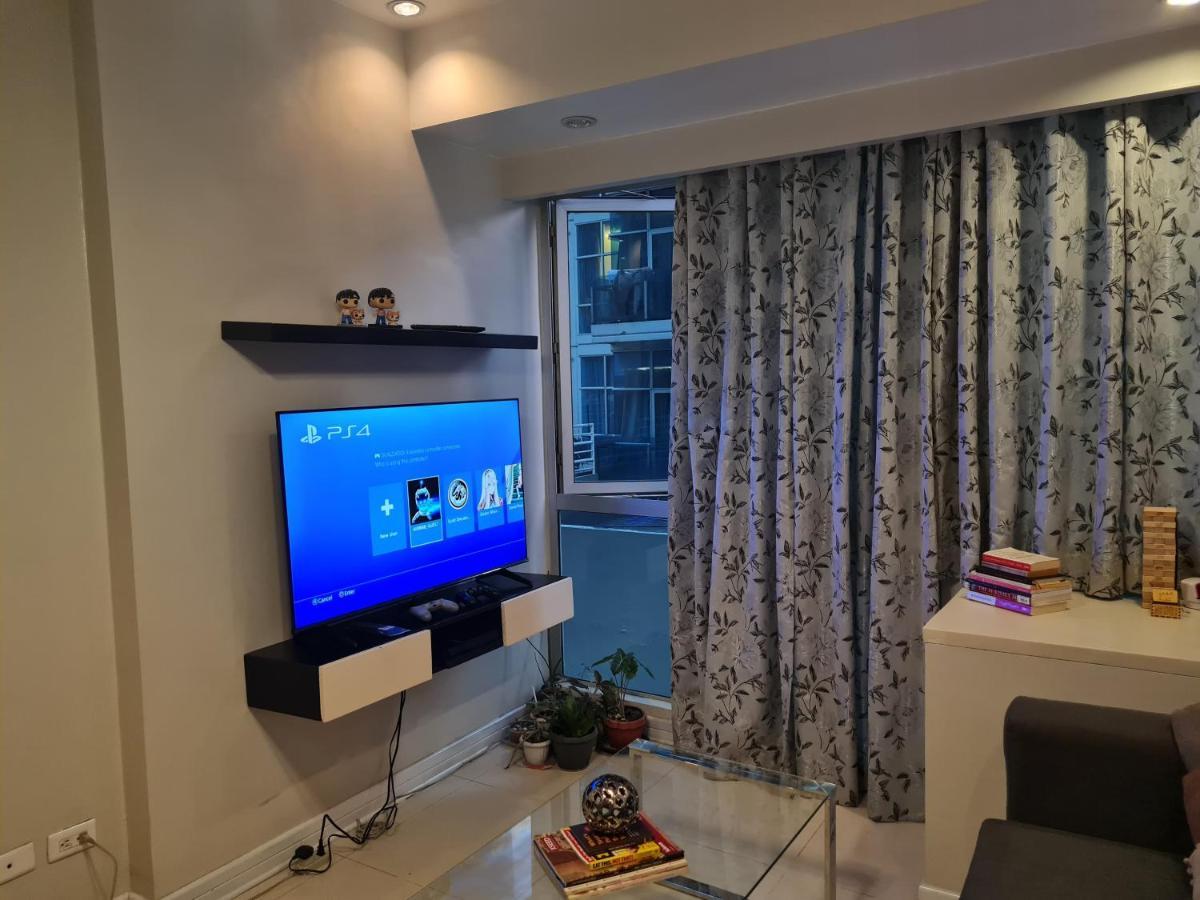 Huge Condo Unit Near Burgos Circle, St Lukes, Shangri-La - P Hamptons T1 Makati City Exterior photo